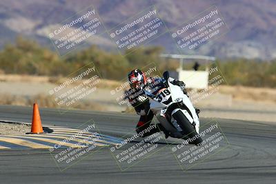 media/Jan-09-2022-SoCal Trackdays (Sun) [[2b1fec8404]]/Turn 14 (10am)/